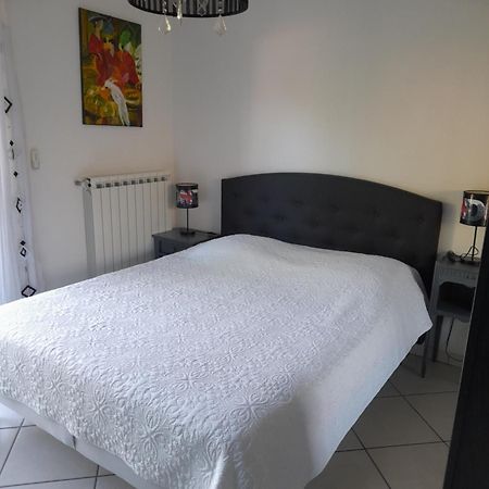 Agreable Appartement A 1Km Du Centre De La Teste-De-Buch Buitenkant foto