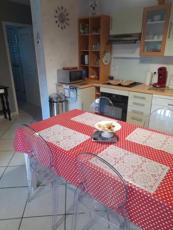 Agreable Appartement A 1Km Du Centre De La Teste-De-Buch Buitenkant foto